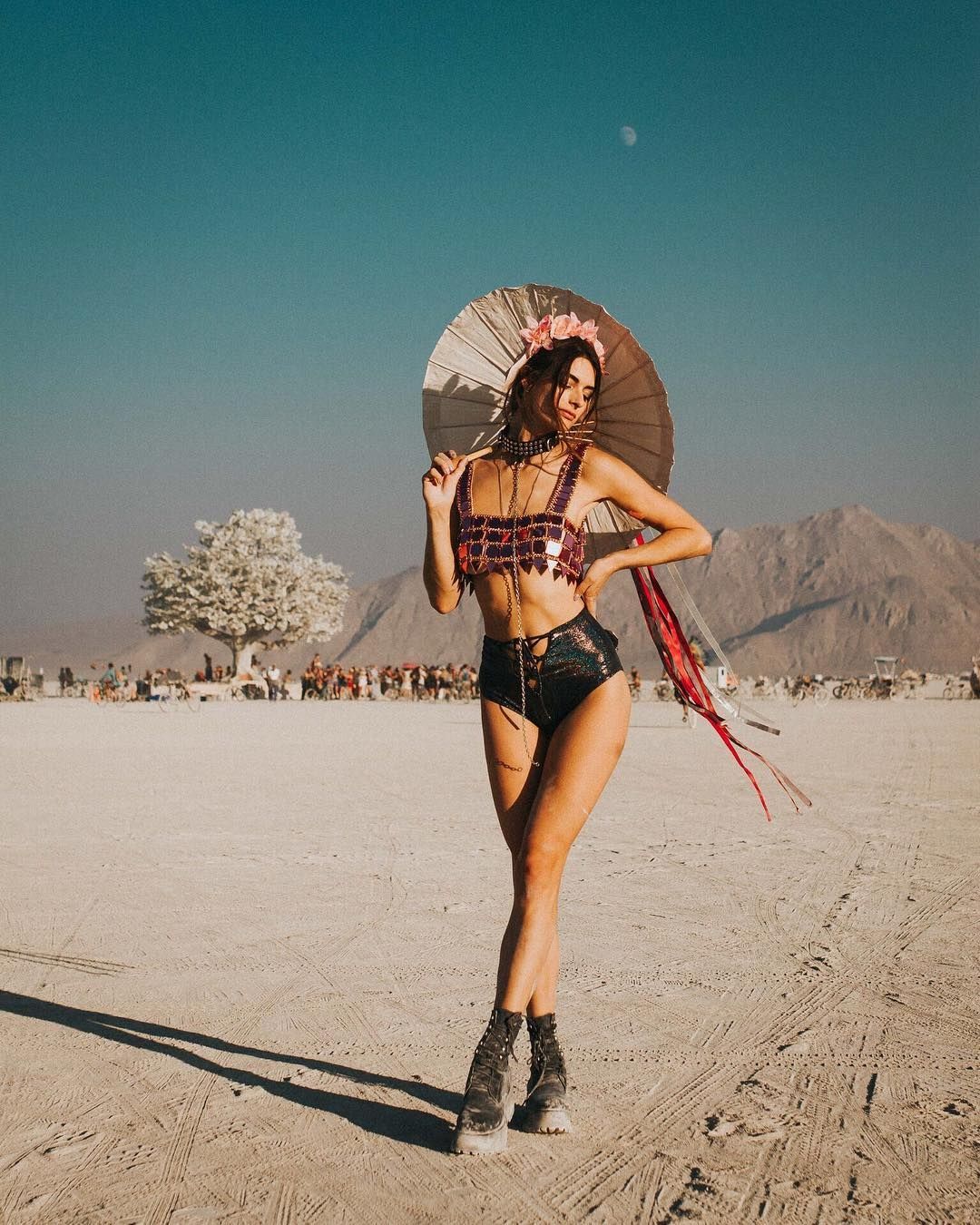 Burning Man 2018: лучшие моменты фестиваля радикального самовыражения, фото № 37
