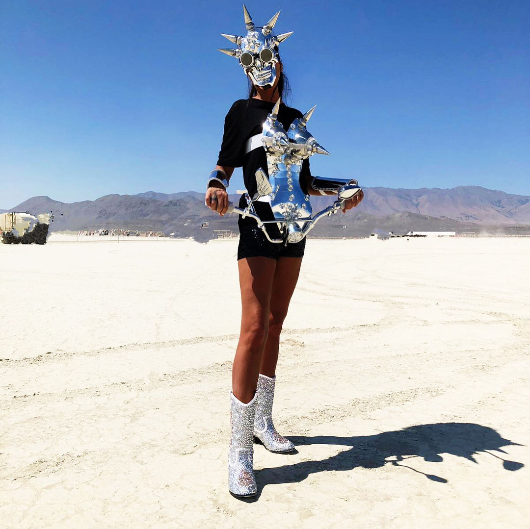 Burning Man 2018: лучшие моменты фестиваля радикального самовыражения, фото № 44