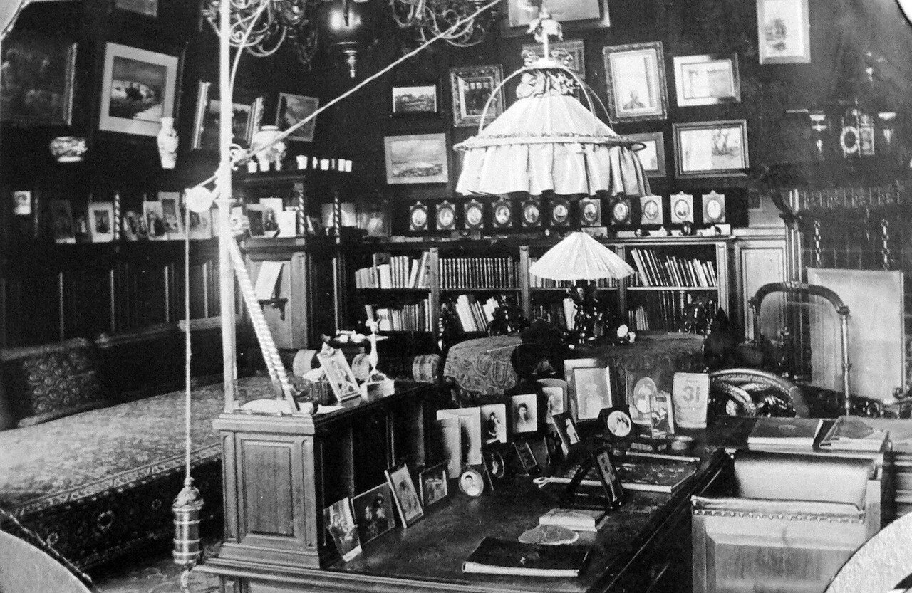 Рабочий (старый )кабинет Николая II