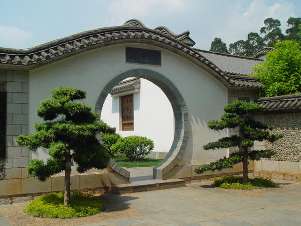 Заглянем в китайский сад и попробуем понять его философию