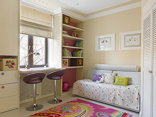 Детская комната узкая и длинная дизайн фото