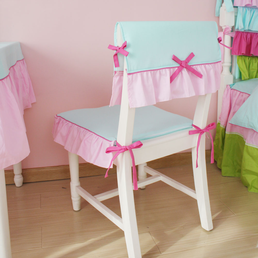 Мятно-розовый чехол на детский стул